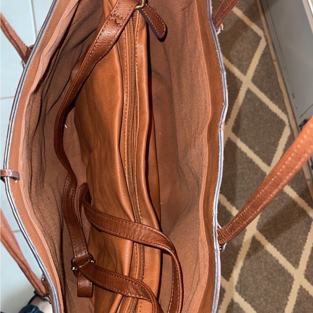 Target handbag - Picture 2 of 2